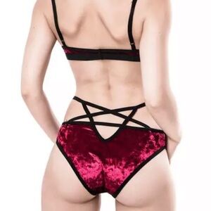 Killstar Sinner Red Velvet Black Strappy Pentagram Panties Size XL